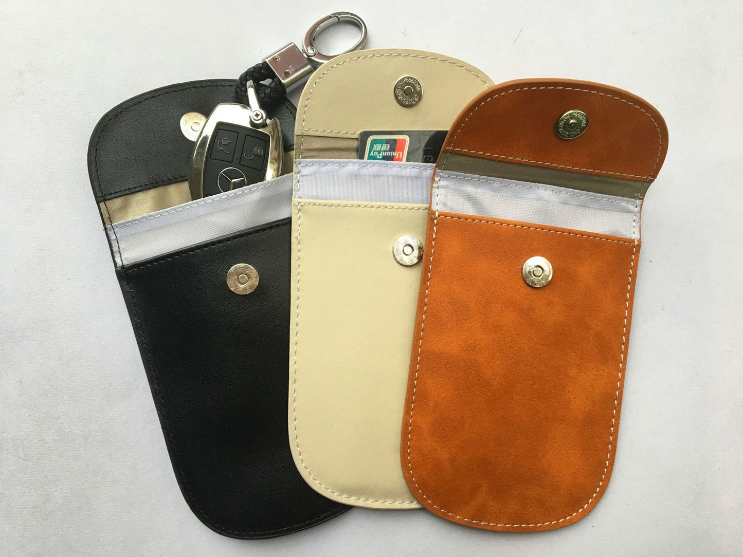 SNAP OPENING FARADAY POUCH FOR KEY FOB